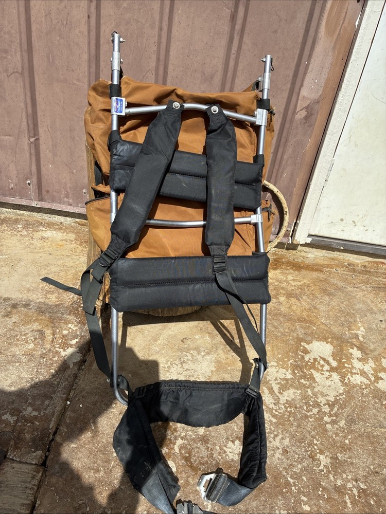 vintage jansport external frame backpack Brown