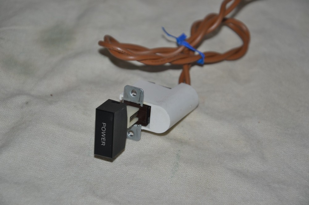 Sony PCM-501ES Digital Audio Processor Power Switch