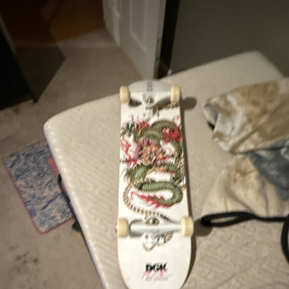 DGK Boo Johnson Dragon prosperity 2