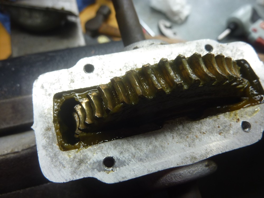 Mantis Rototiller Transmission, Shield, and Drivesaft