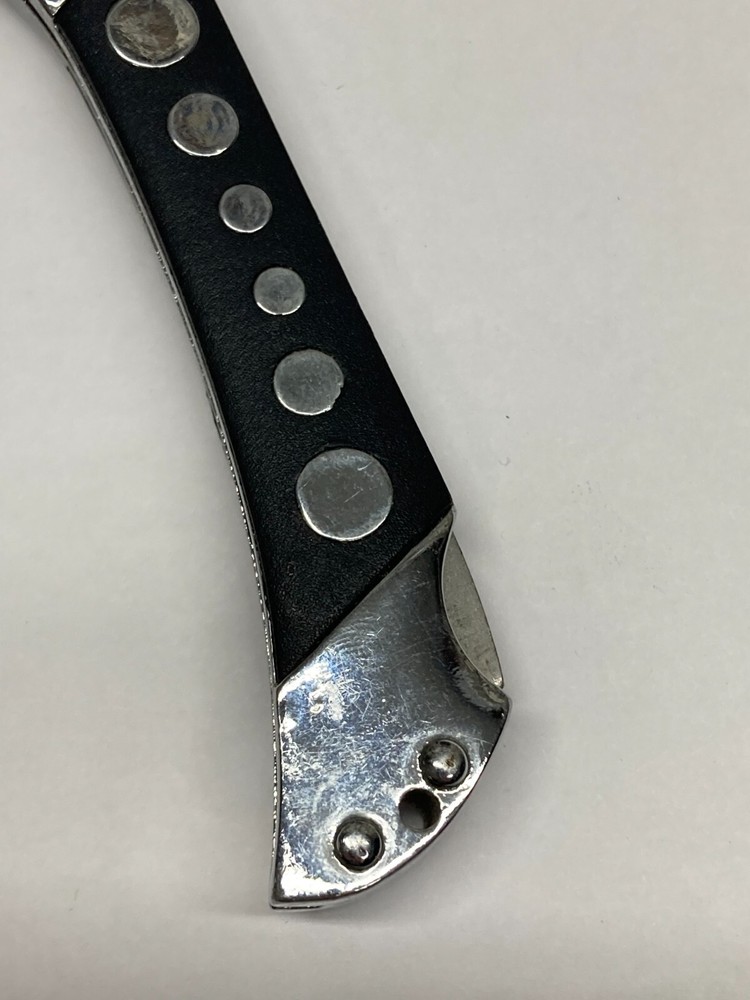 Sleek Black Folding Lockback Knife w/Plain Blade PK9516BK