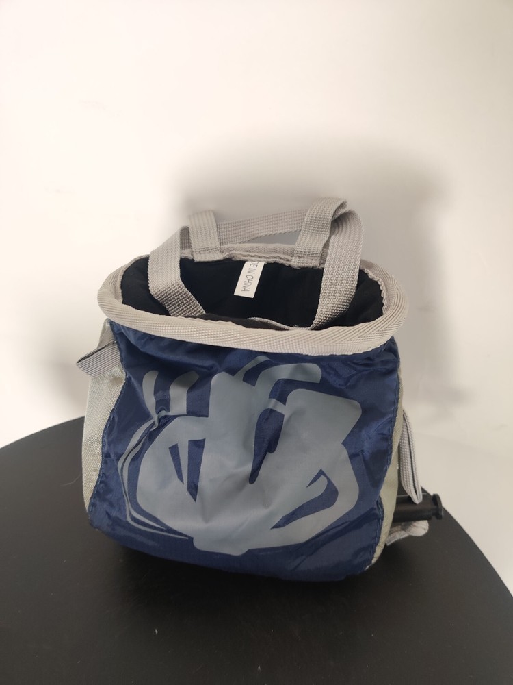 Evolv Roundtangular knit rare Chalkbag - Climbing Boulder OCEAN