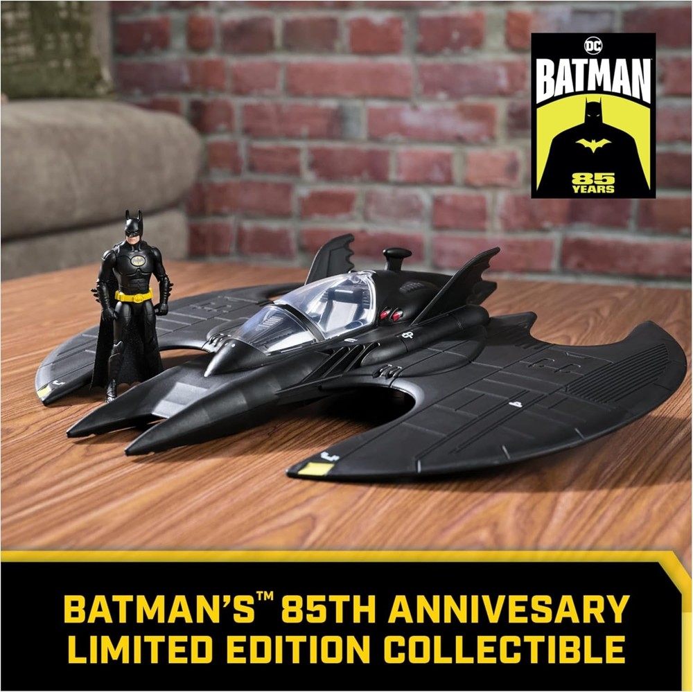 DC Comics Batman, Batwing and 4-inch Batman Figure Set, 1992 Returns...