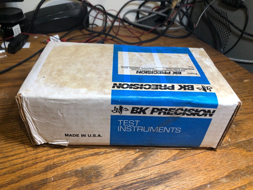 Working BK Precision 830 AUTORANGING Capacitance Meter with Original Box