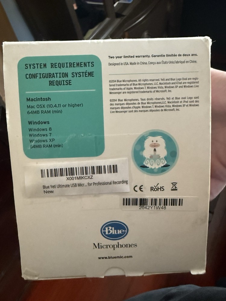 Blue Yeti USB Desktop Microphone Silver Mute Switch Volume Control