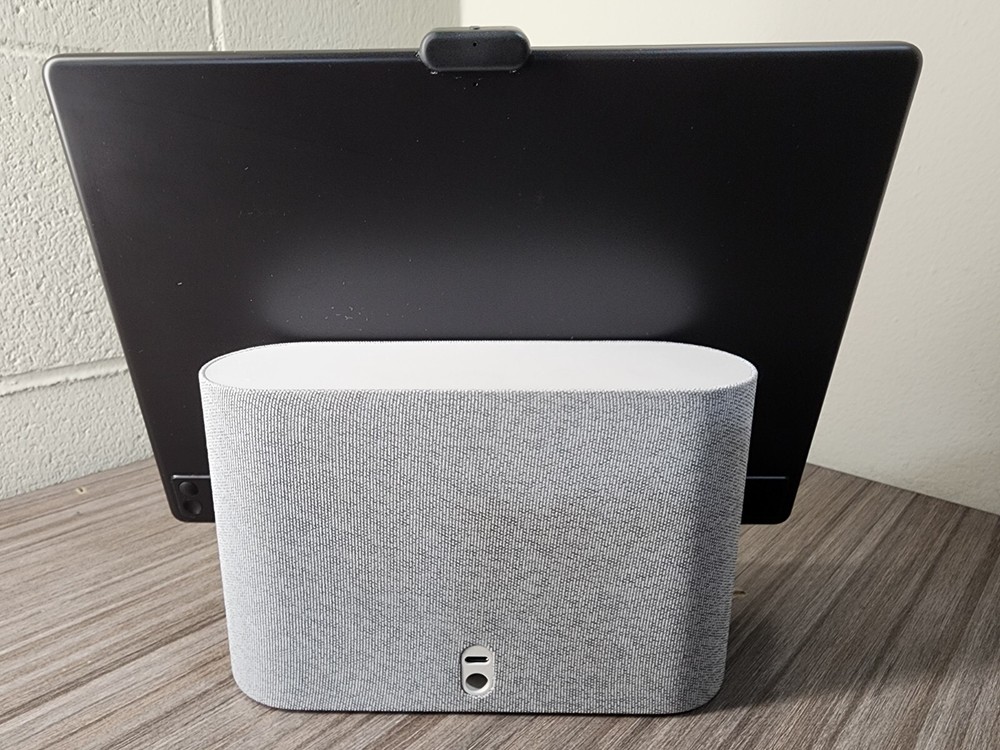 Meta-Facebook Portal Plus - Video Calling 14” Touch Screen