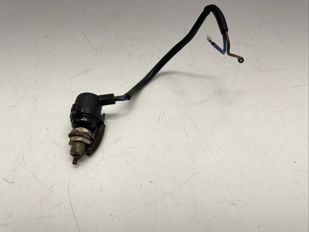 ♻️ Suzuki Gsf 600 Bandit 2000 - 2004 Rear Brake Light Switch ♻️