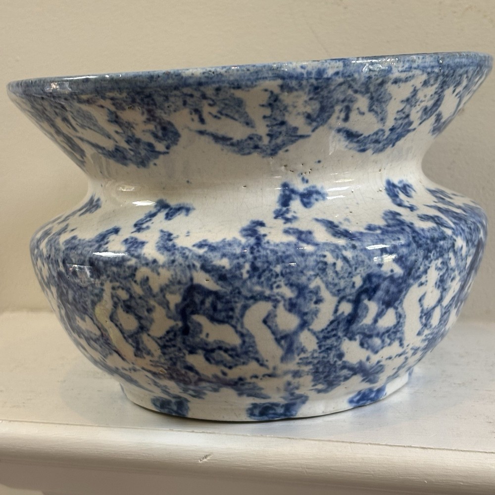Vintage Blue on White Sponge Ware Spittoon Cuspidor 7.5” Diameter, 5” Tall