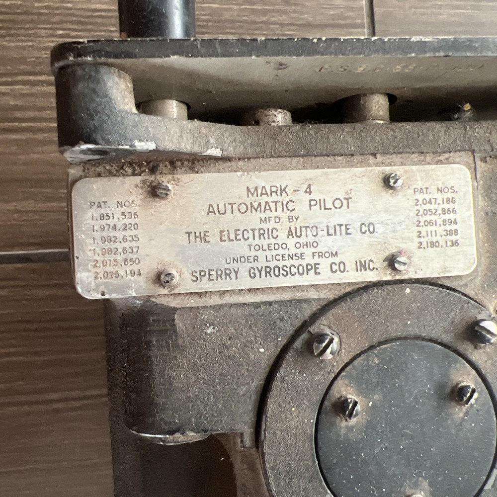 Vintage Sperry Mark 4 Automatic Pilot Directional Gyro