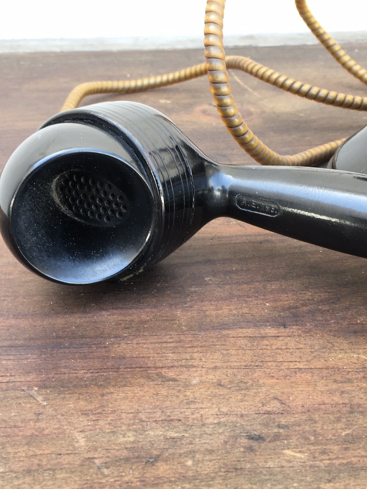 Monophone no dial Automatic Electric Company with working Ringer Box set.