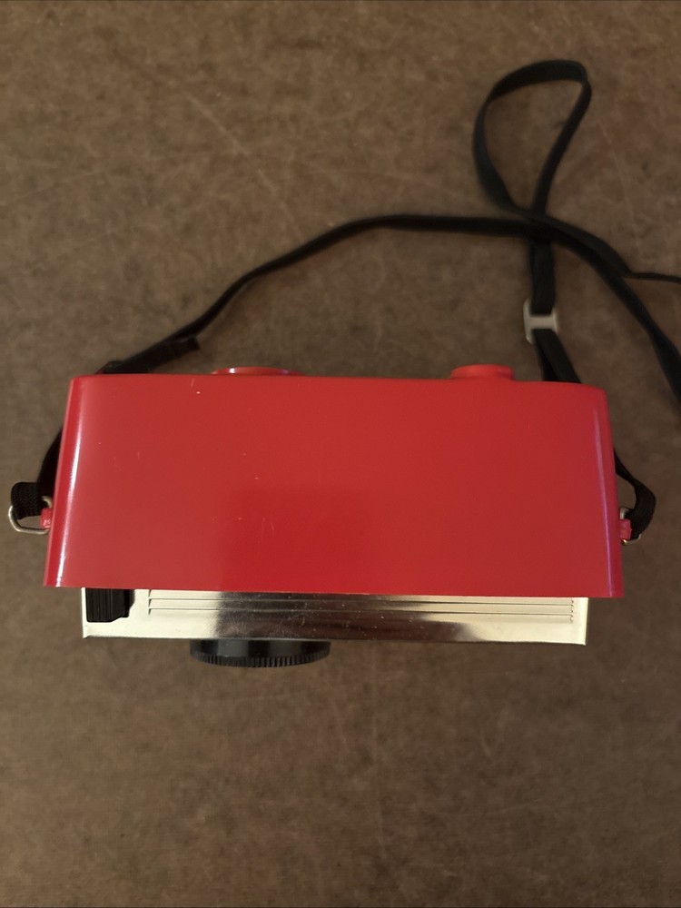 vtg Tower automatic 127 camera, Camflash handheld built-in flash - Rare.