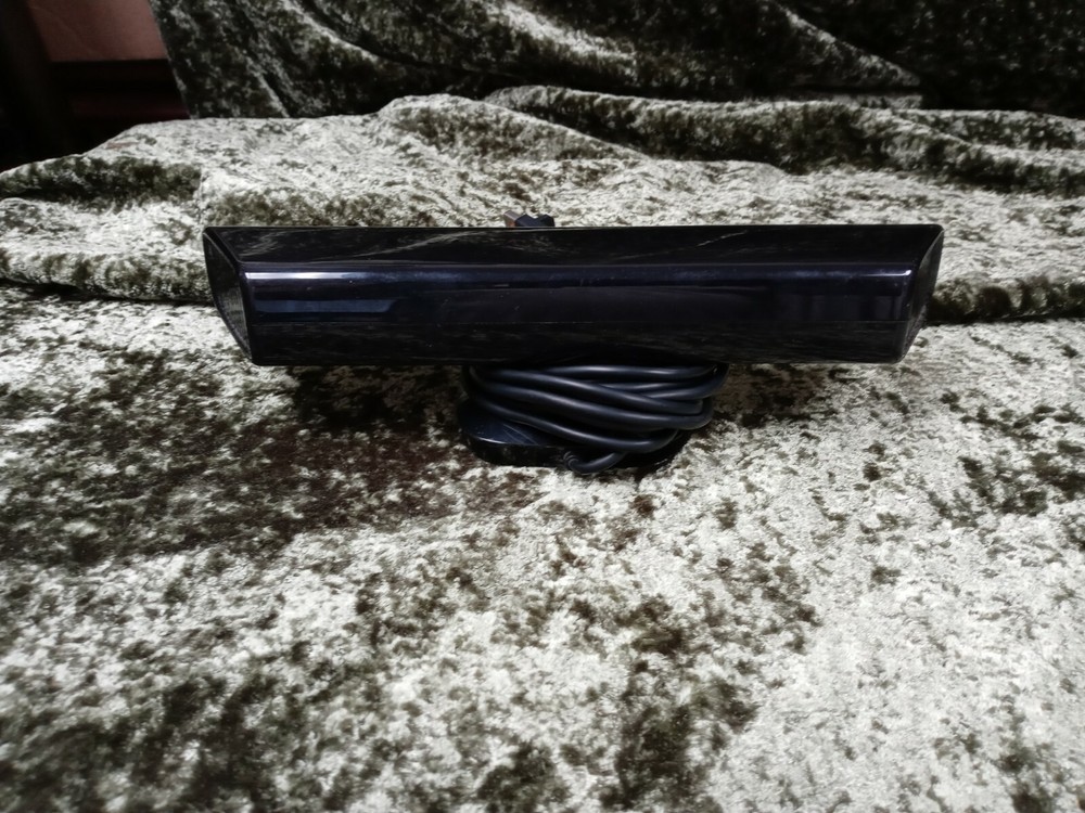 Microsoft Xbox 360 Kinect Connect Black Sensor Bar Model #1414 Pre-Owned