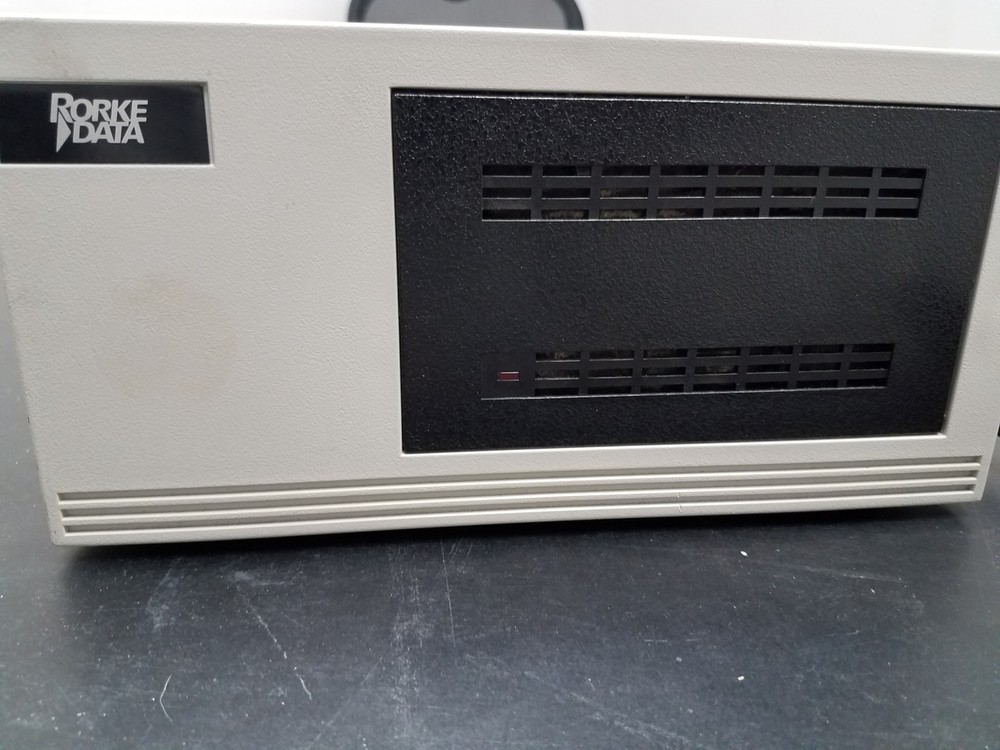 RORKE DATA MZFO-001 STORAGE DRIVE WITH CABLE