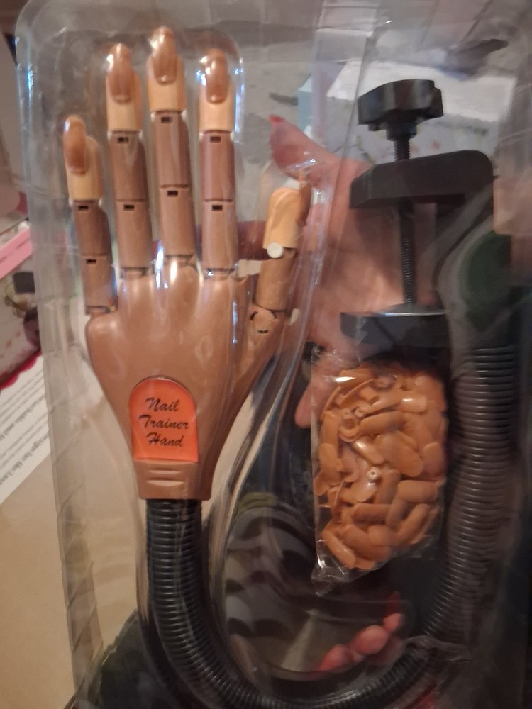 Nail Training Hand