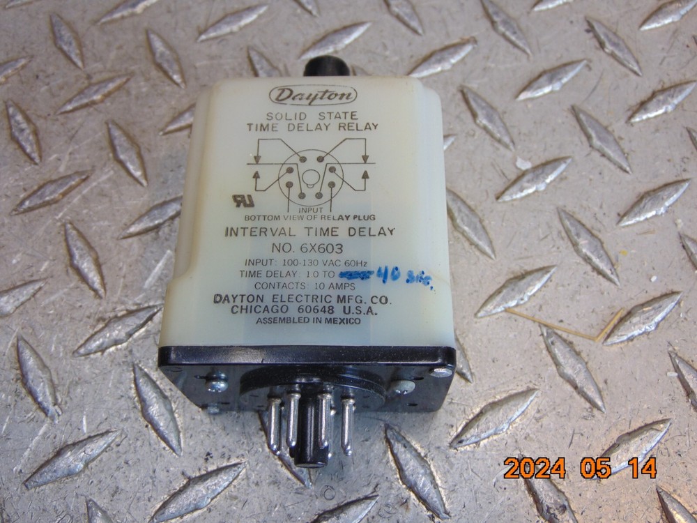 DAYTON 6X603 SOLID STATE TIME DELAY RELAY 1.0 to 40 SEC