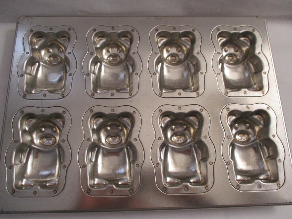 Handwork Tool Cake Mold Bear made in JAPAN