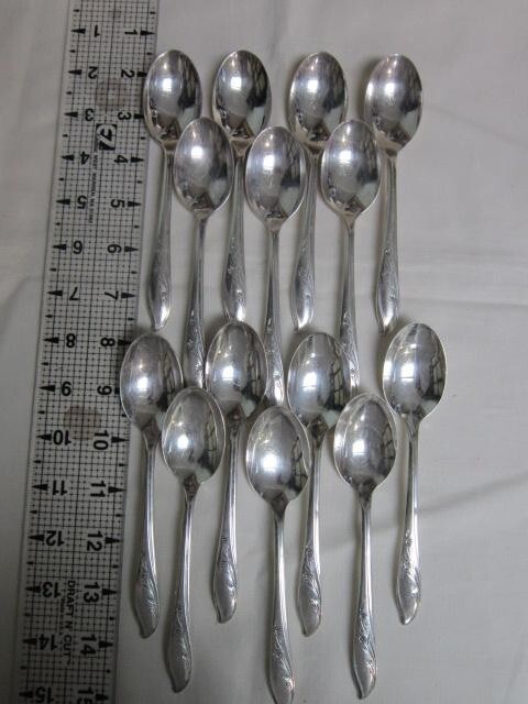 Rogers International Silverplate-Springtime- 14 Teaspoons 1957