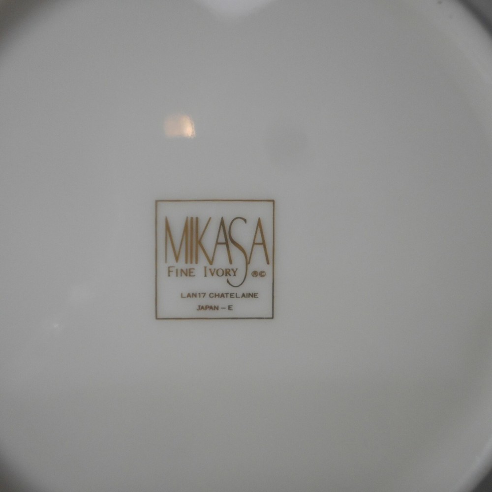 Mikasa Chatelaine LAN17 Fine Ivory Rim Soup Bowl