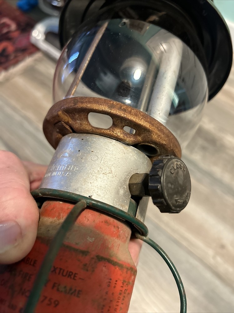 Vintage Coleman Lantern 5101 Single Mantle