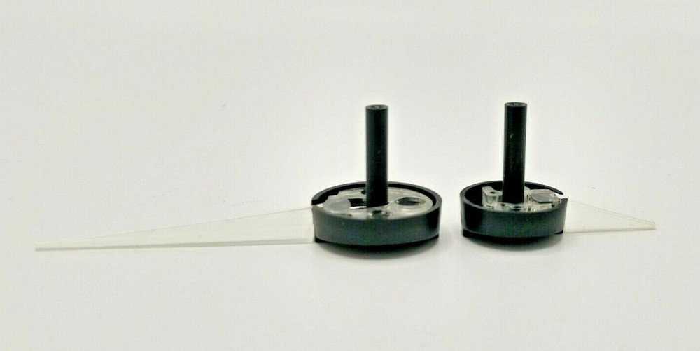 Custom Speedometer Gauge Pointer Set for 2003-2006 GM Trucks & SUVs Black Green