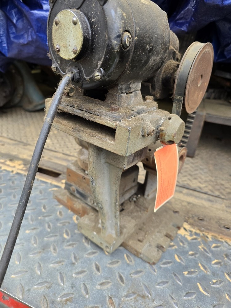 Royal Oak Universal Form Relieving Fixture