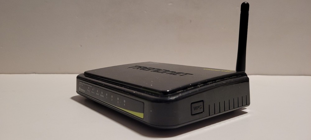 Bundle TRENDnet TEW-711BR Wireless N 150Mbps Router + Power Adapter – Tested