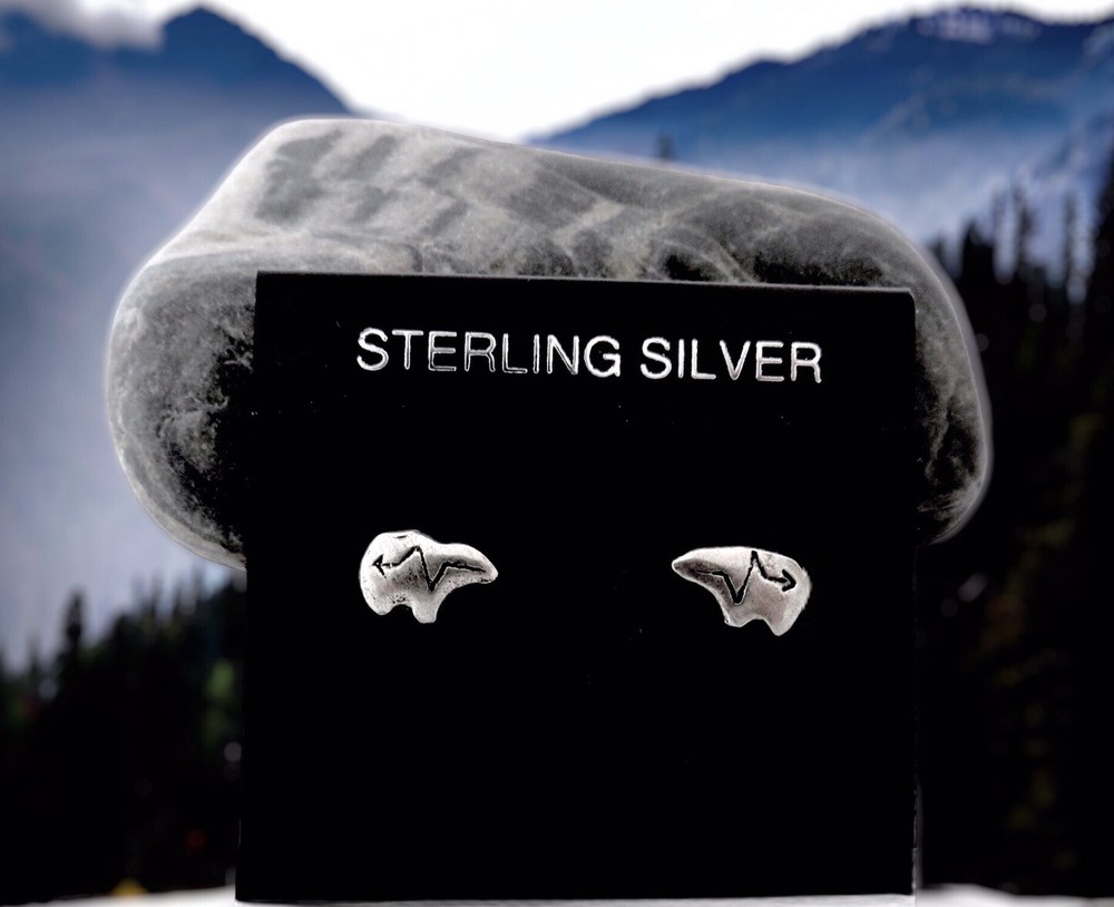 Solid 925 Sterling Silver Heartline Zuni Bear Stud Earrings