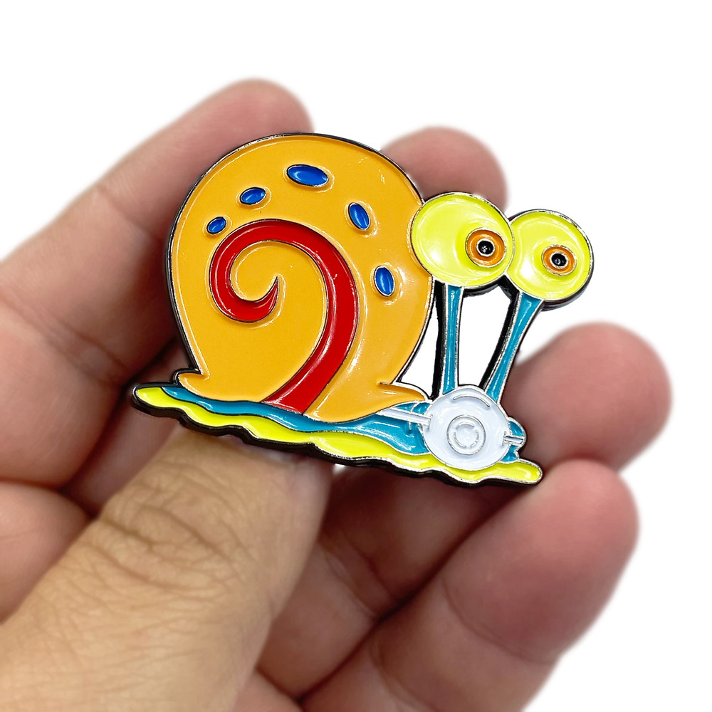 EE-017 Gary Mask Pin inspired