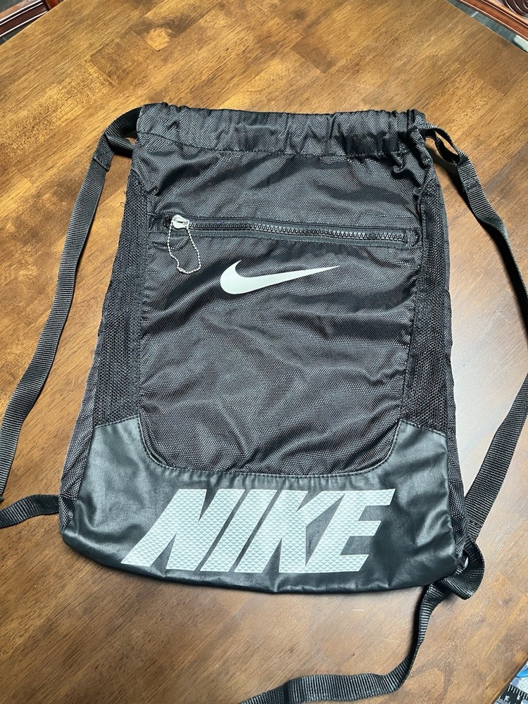 Nike Corded Brasilla Training Gym Bag Black Draw String Backpack Front Pocket