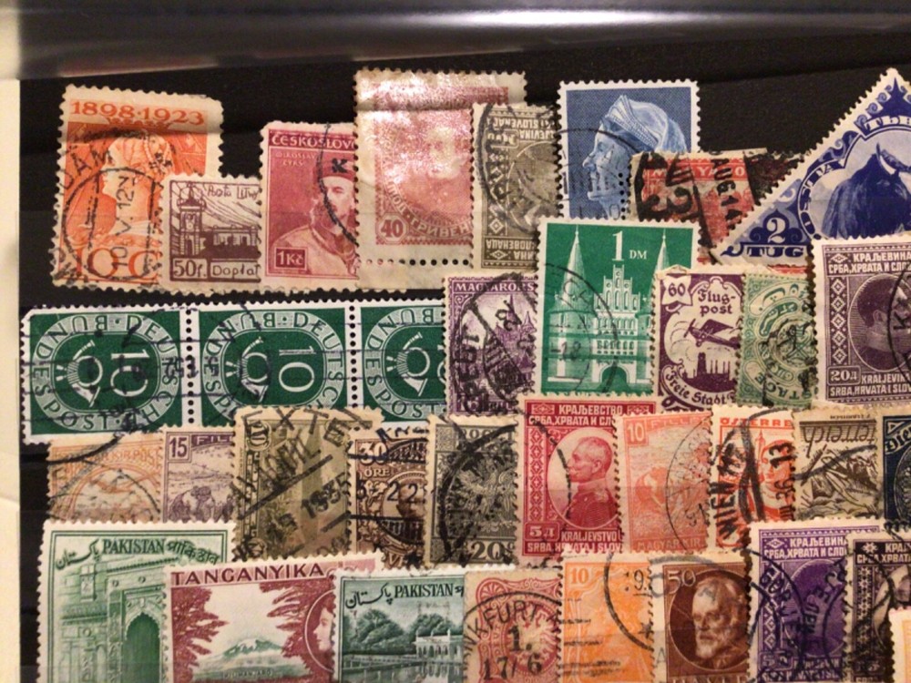 World wide mixed used stamps A9546