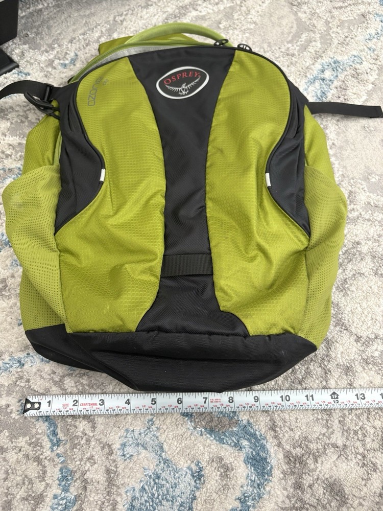 Osprey Ozone Day Pack Backpack Olive Lime Green Hiking Shuttle Padded Strap EUC