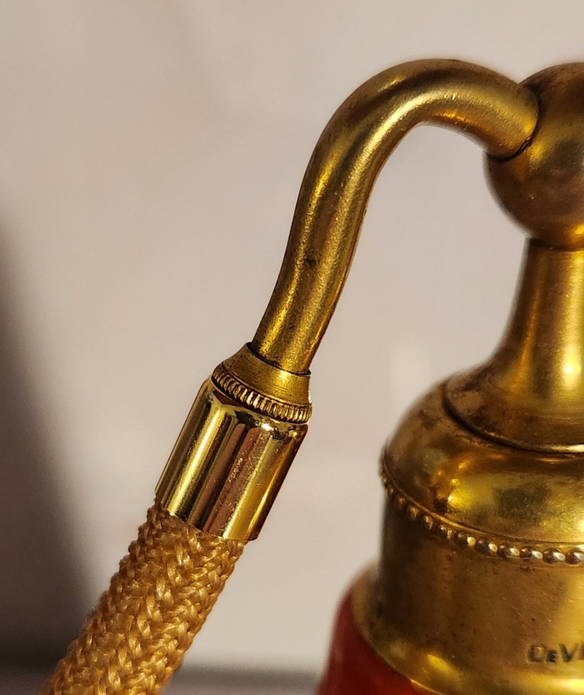 PERFUME BOTTLE DeVILBISS ART DECO