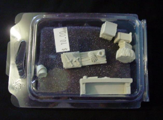 UNKNOWN MINIATURE CO - Medieval 28mm @@ BLACKSMITH SET Pack  (New)