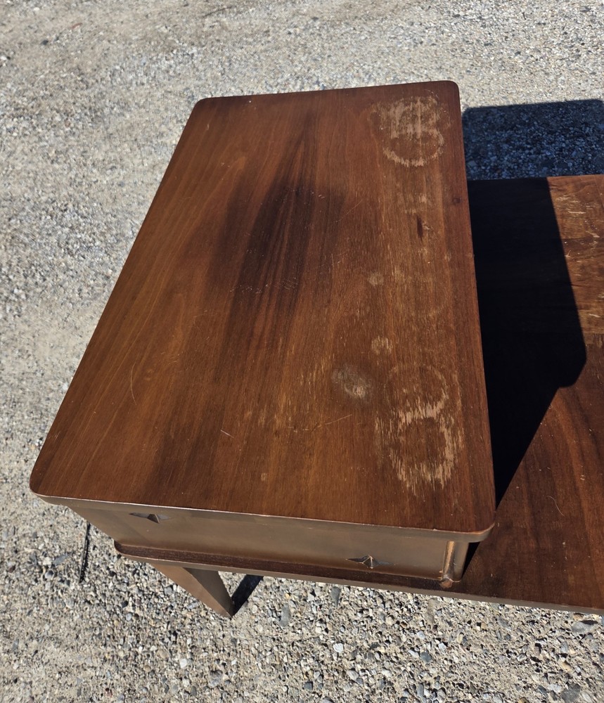 One Mid-century Mersman ( 1950s-1970s ) step-up side table solid wood.