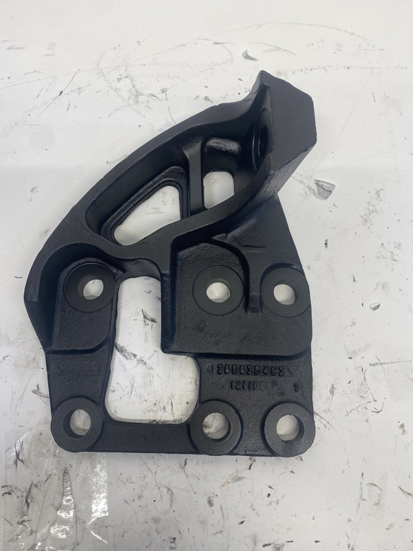 Cummins X15 Engine Mount 3606384C2 (548-12867)