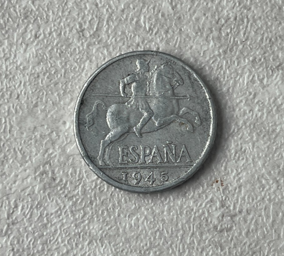 1945 Spain 10 Centimos L2