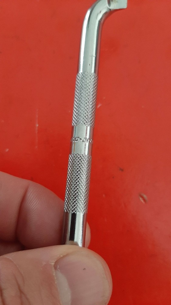 Snap-on Tools USA 030A 90 Degree Offset Flat Blade Slotted Screwdriver Engraved