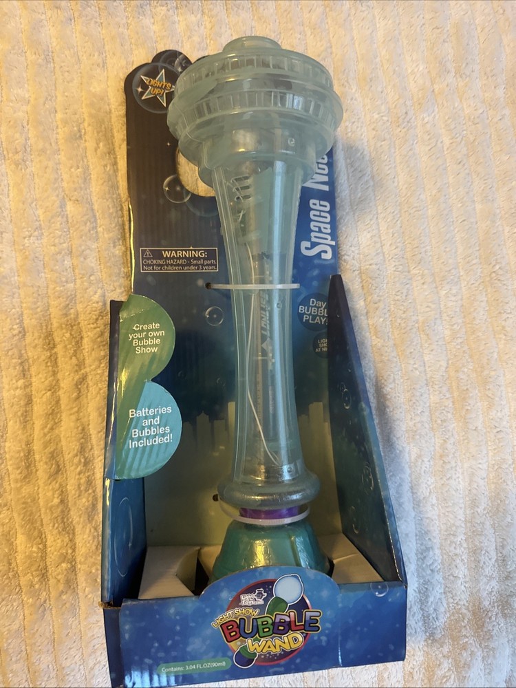 Light Up Seattle Space Needle Bubble Wand