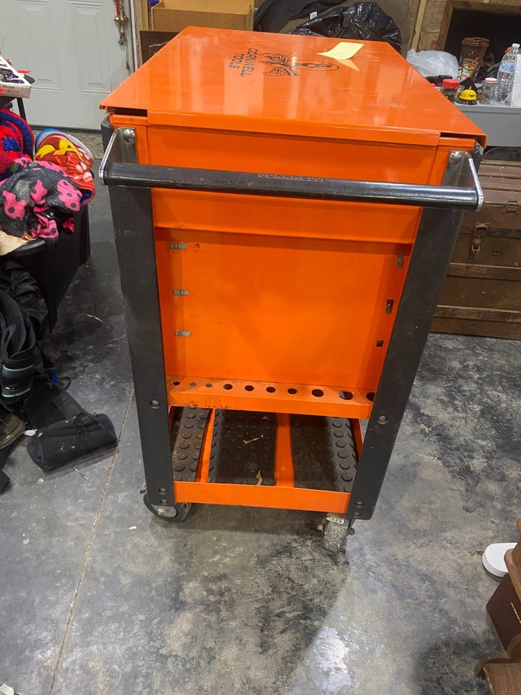Orange Large Cornwell tool box amazing condition