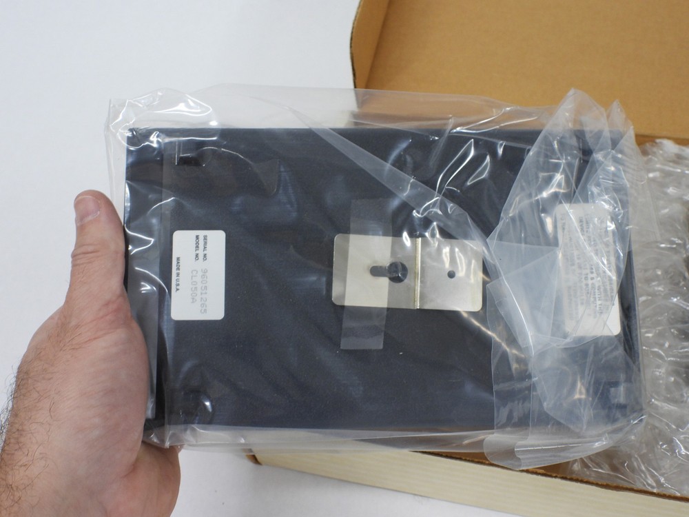 Black Box 232/CL-E Current Loop Interface CL050A (new in box)