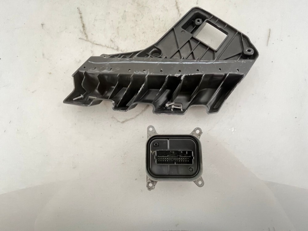 OEM| 2017 - 2020 Nissan Armada Adaptive Cruise Control Radar Sensor Module #2843