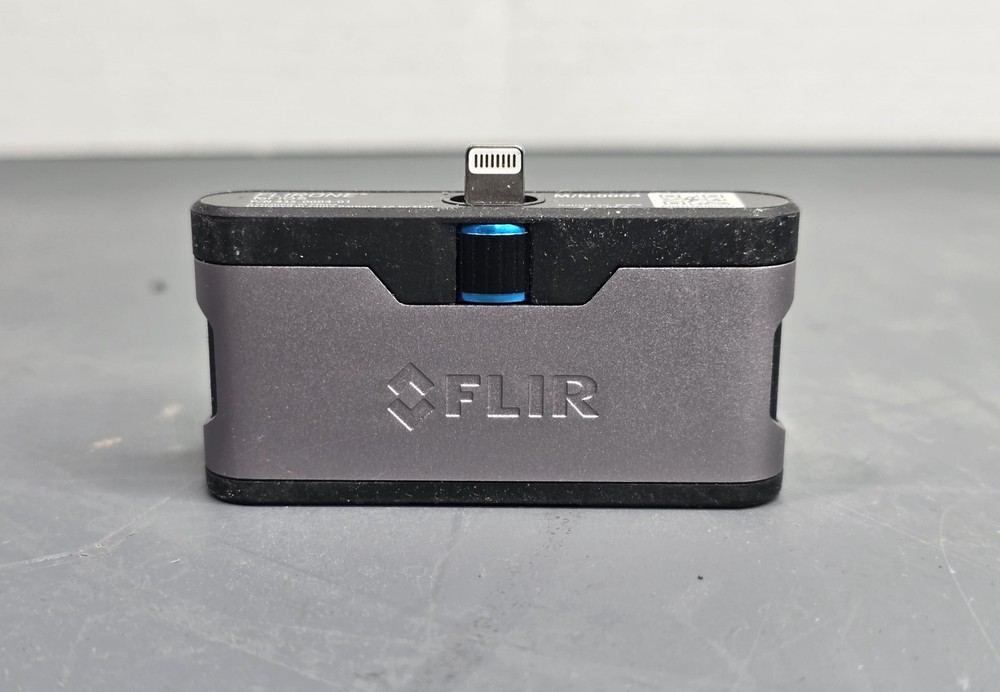 FLIR One Pro Thermal Imaging Camera for iPhone 435-0004-01