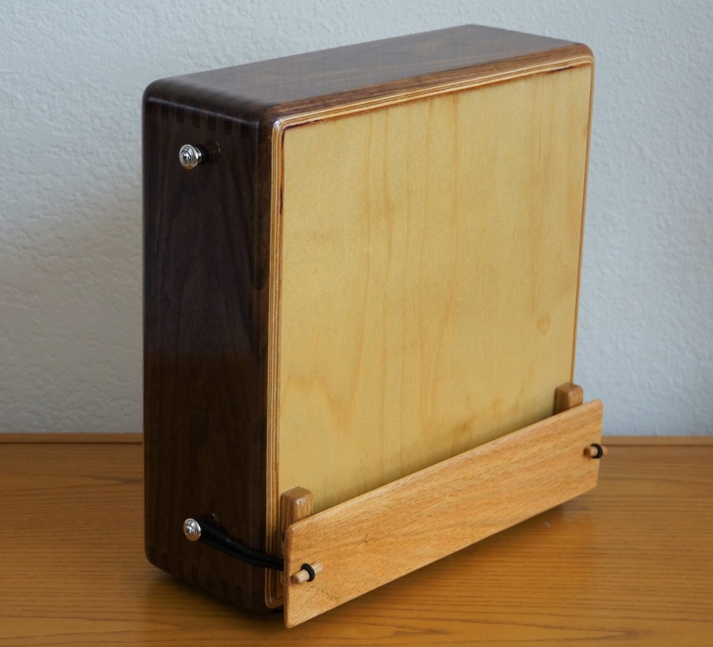 Rodilla Cajon...Walnut Model 12"