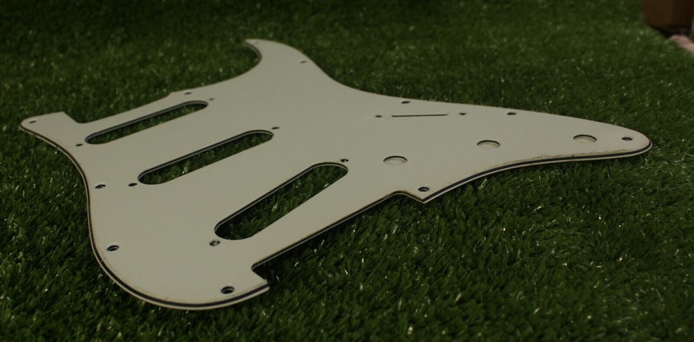 Voodoo Pickguard Reverse Bridge Pickup Fits Jimi Hendrix Strat - Parchment
