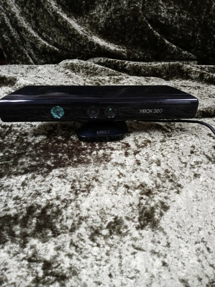 Microsoft Xbox 360 Kinect Connect Black Sensor Bar Model #1414 Pre-Owned