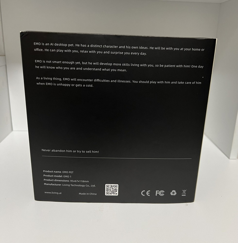Emo Living Ai Desktop Pet Robot,Emo,Works Great