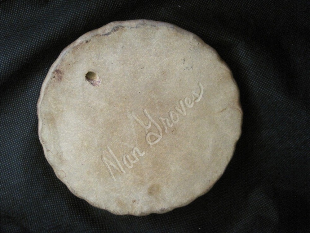 Nan Groves Bread Tile to Hang on Wall 5 1/2"