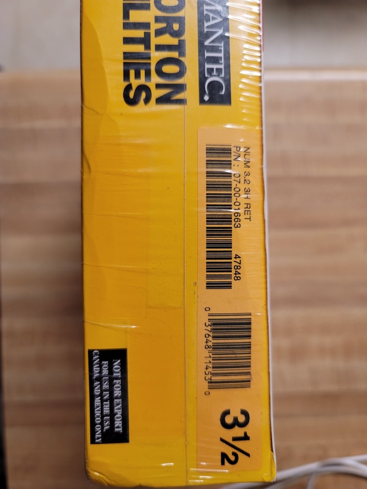 Symantec The Norton Utilities Floppy Disks Software Version 3.2 Macintosh 1995