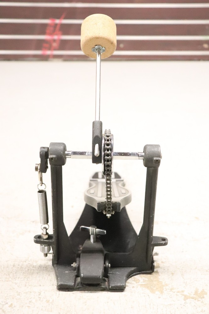 Dixon Single Chain Bass Drum Pedal Solid Base