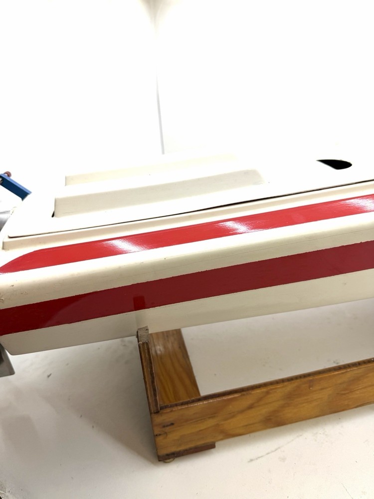 Custom 40” RC V Hull Boat Complete Nitro With Stand